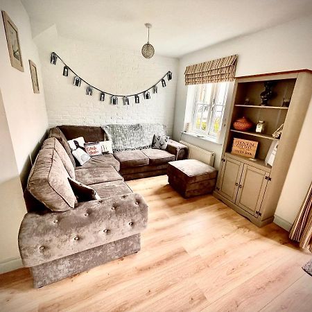 The Bay, Filey, Moonshine Cottage Exterior photo