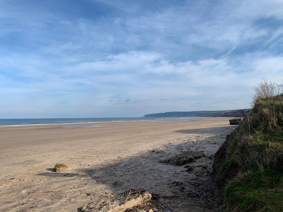 The Bay, Filey, Moonshine Cottage Exterior photo