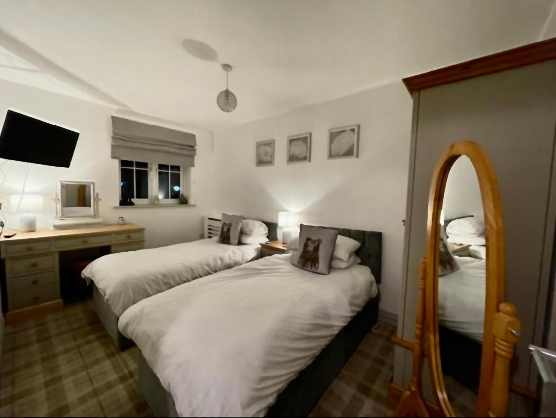 The Bay, Filey, Moonshine Cottage Exterior photo